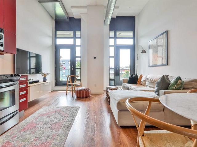 317 - 380 Macpherson Ave