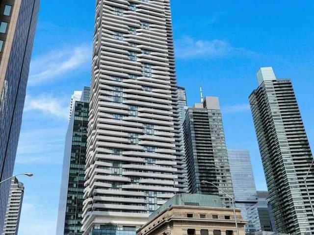 5902 - 100 Harbour St