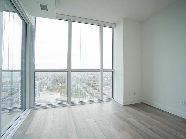 2101 - 5180 Yonge St