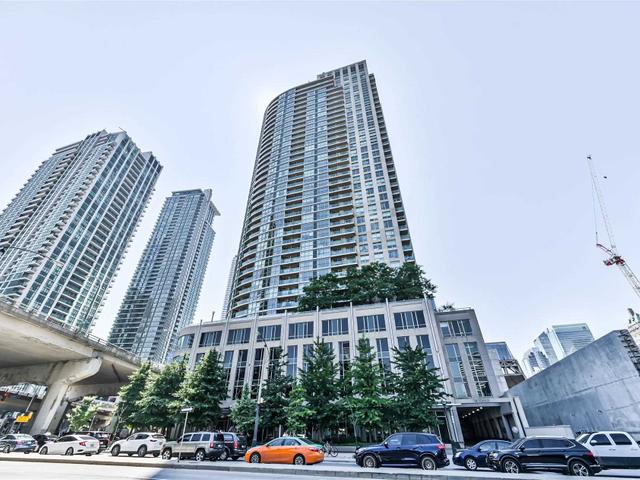 2713 - 18 Yonge St