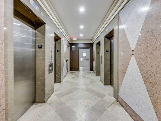 1902 - 30 Greenfield Ave