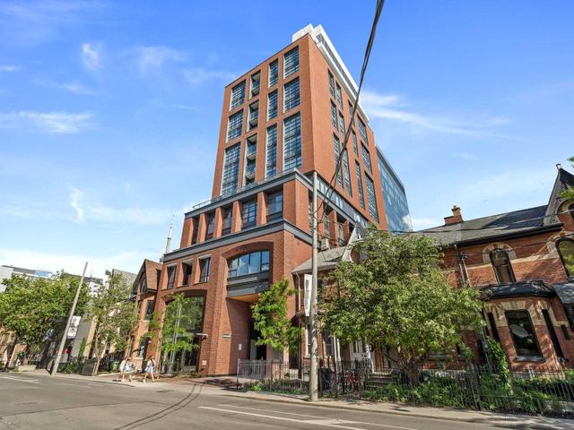 505 - 501 Adelaide St W