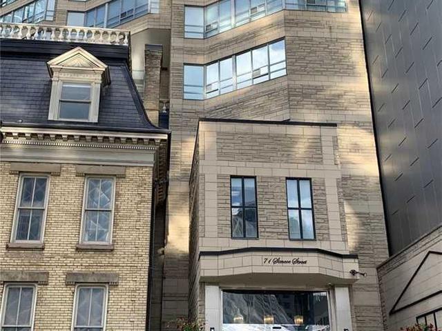 901 - 71 Simcoe St