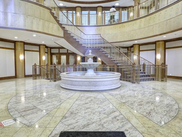 1222 - 80 Harrison Garden Blvd