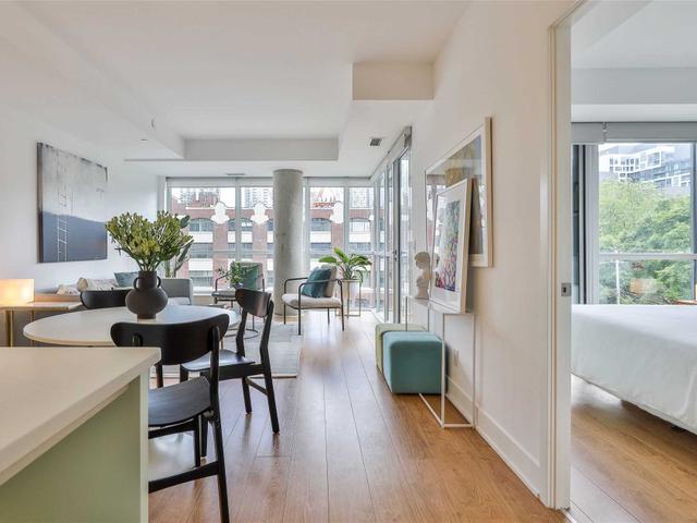 403 - 508 Wellington St W