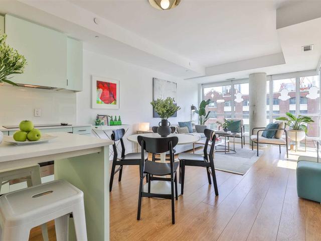 403 - 508 Wellington St W