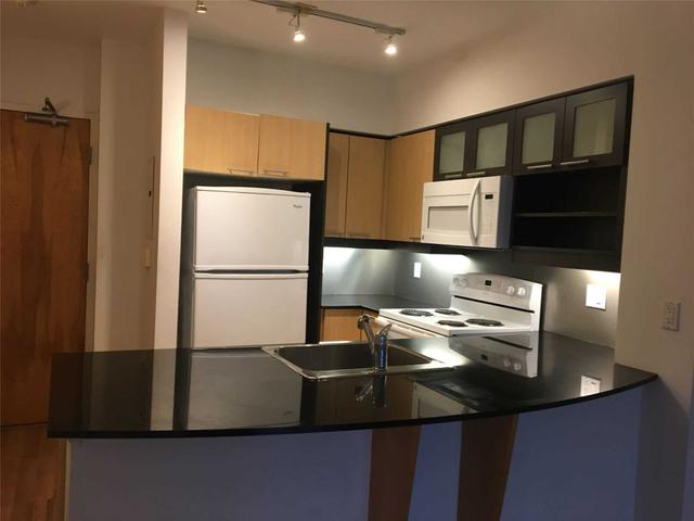 603 - 36 Blue Jays Way