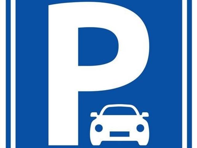 Parking - 5180 Yonge St