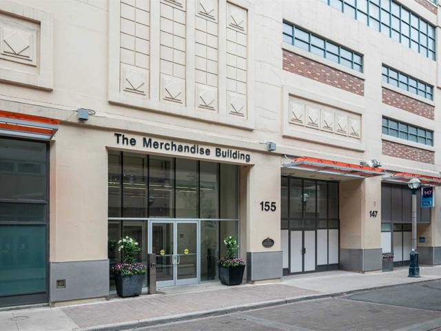 958 - 155 Dalhousie St