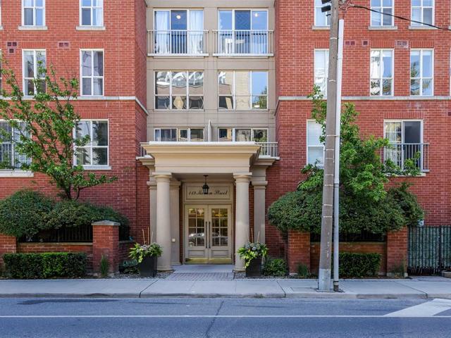 PH 1217 - 119 Merton St