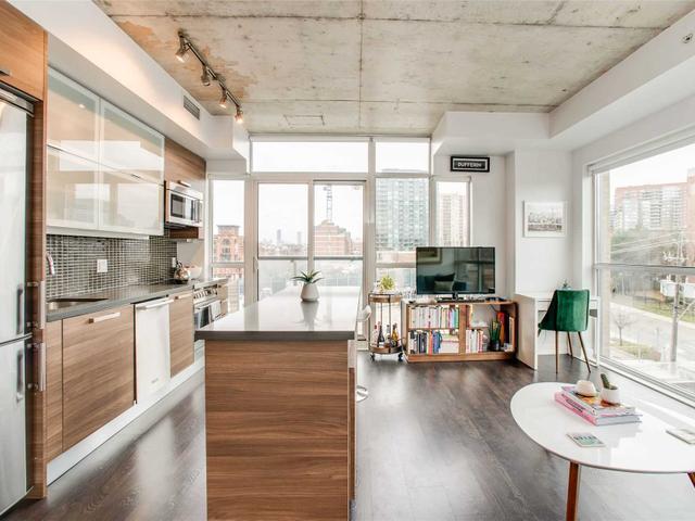 410 - 1205 Queen St W