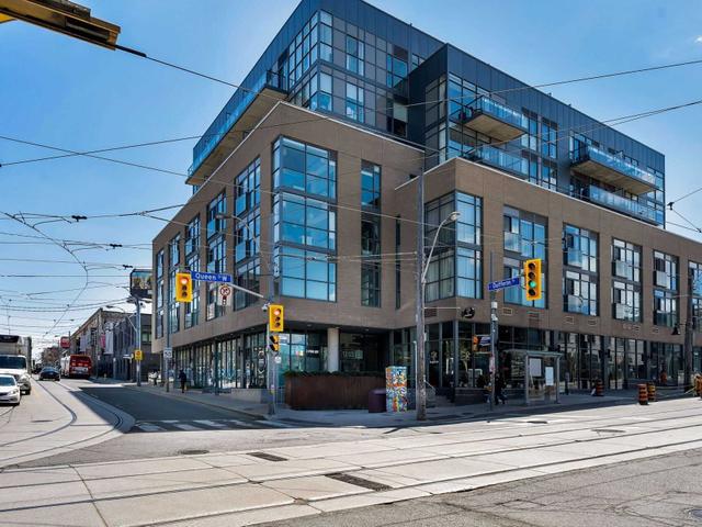 403 - 1205 Queen St W