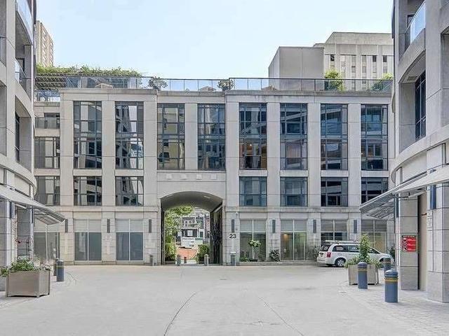 1506 - 21 Carlton St