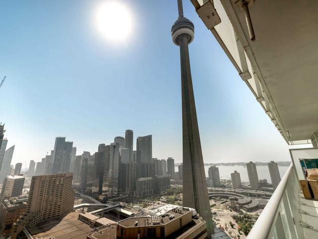 3310 - 300 Front St W