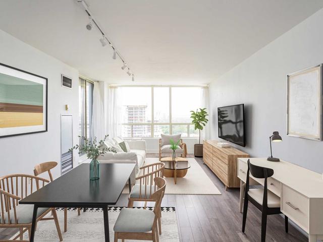 PH204 - 5765 Yonge St