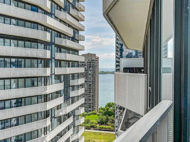 2904 - 100 Harbour St