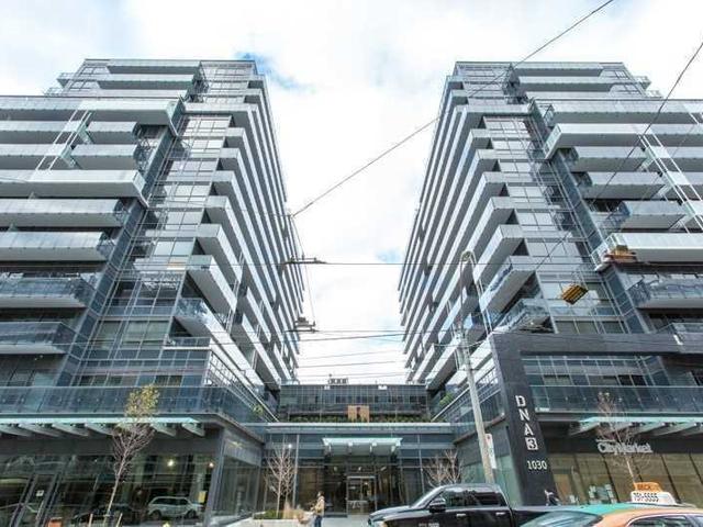 421 - 1030 King St W