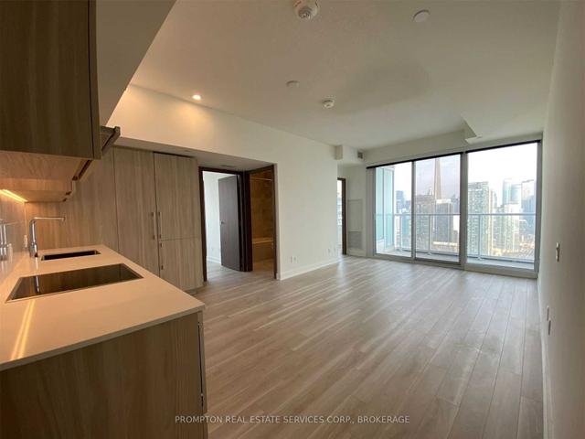 4310 - 17 Bathurst St