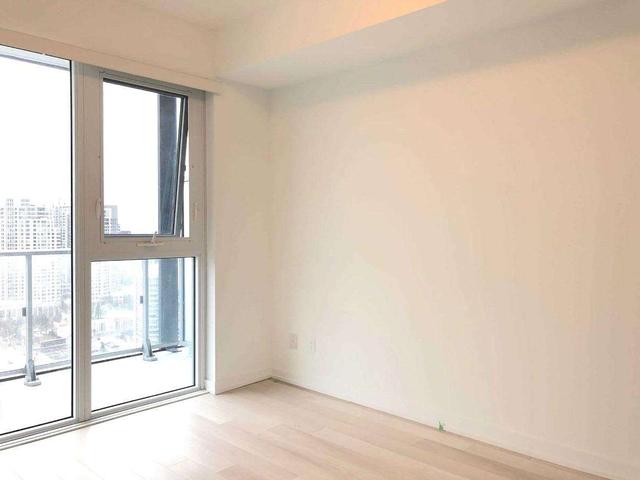 2203 - 5180 Yonge St