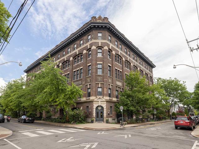 306 - 183 Dovercourt Rd