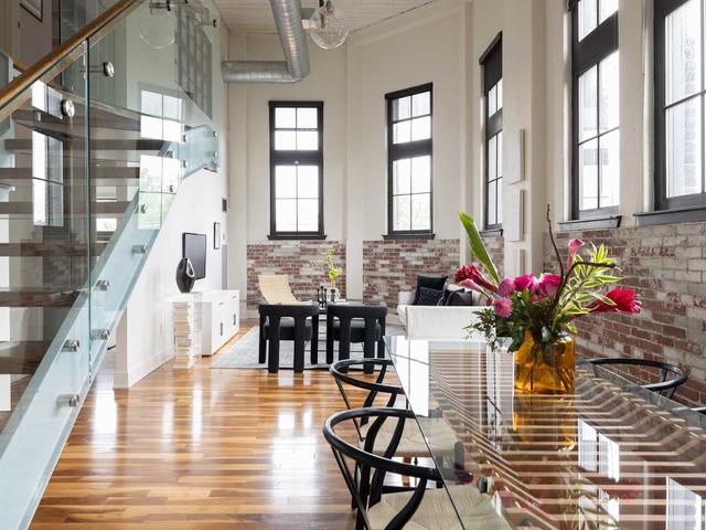 306 - 183 Dovercourt Rd