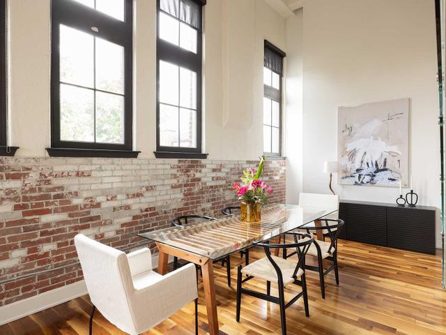 306 - 183 Dovercourt Rd