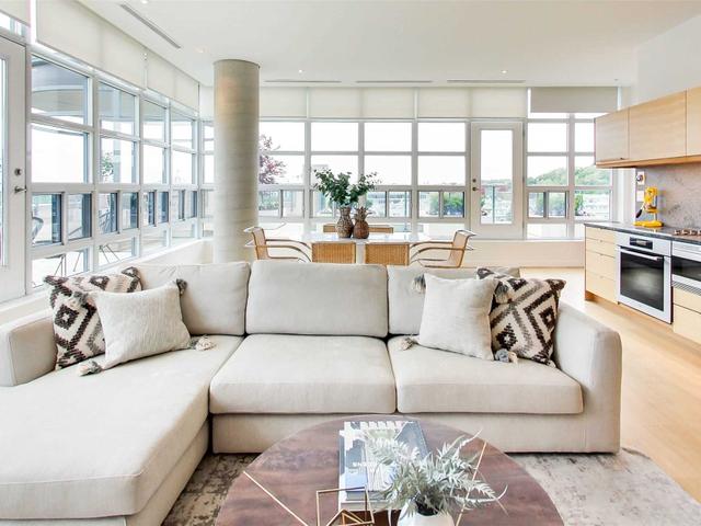 602 - 380 Macpherson Ave