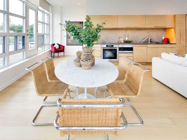 602 - 380 Macpherson Ave