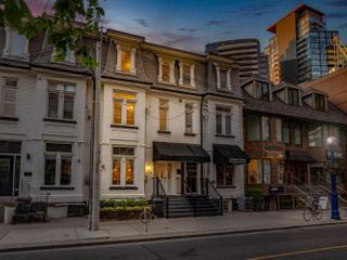 74 Scollard St