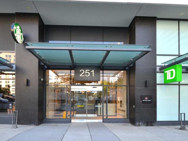 1125 - 251 Jarvis St