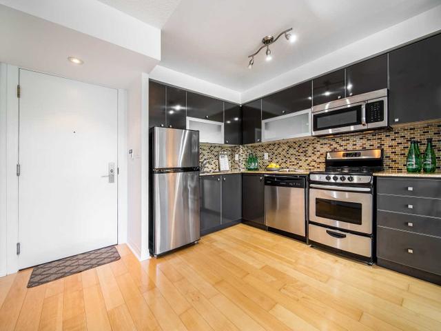 313 - 2015 Sheppard Ave E