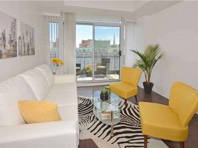 1106 - 127 Queen St E