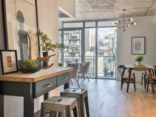 818 - 95 Bathurst St