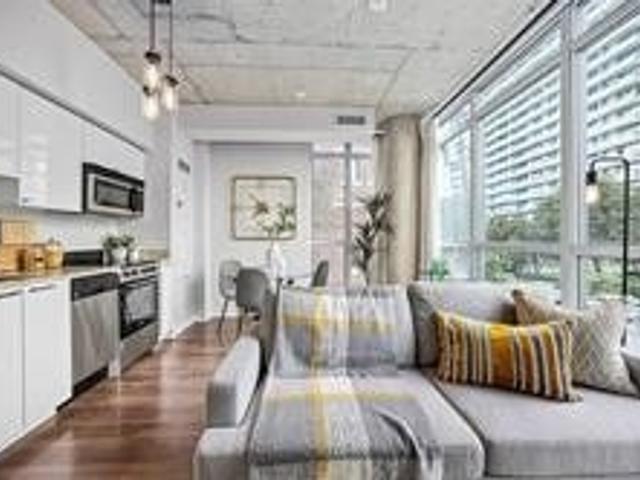 205 - 707 Dovercourt Rd