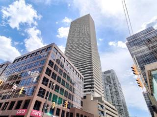 4107 - 2221 Yonge St