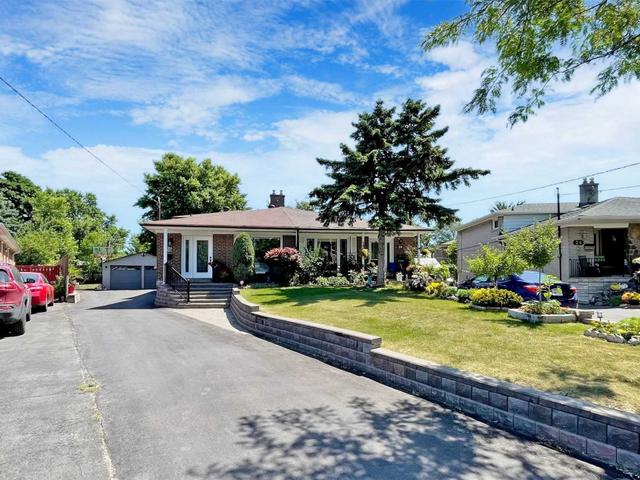 30 Billington Cres