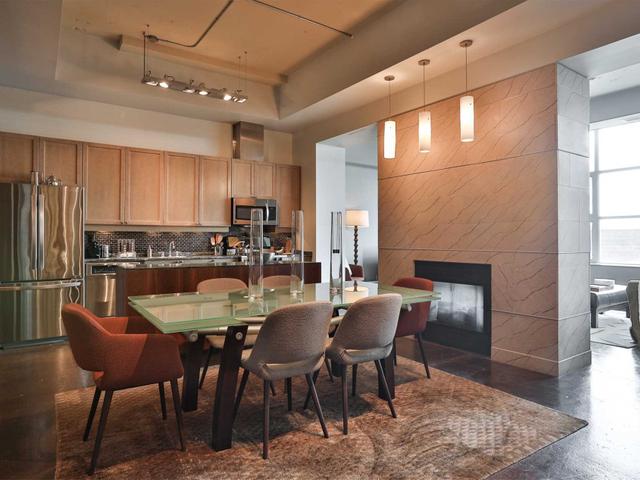 1023 - 155 Dalhousie St