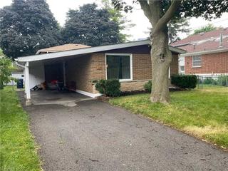 23 Kempsell Cres