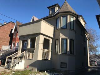 241 Oakwood Ave