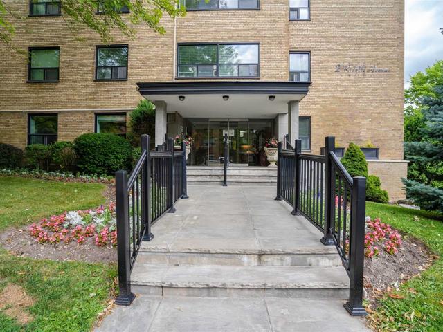 502 - 2 Ridelle Ave, Toronto | Leased, C5696782 | Condos.ca