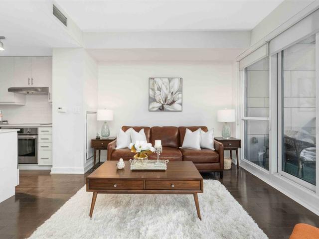 1104 - 1 The Esplanade Ave