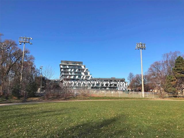 703 - 138 St Helen's Ave