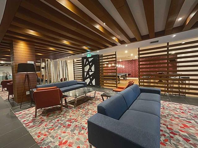 1510 - 21 Iceboat Terr