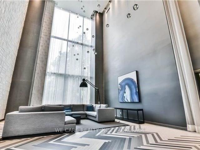 3008 - 65 St Mary St