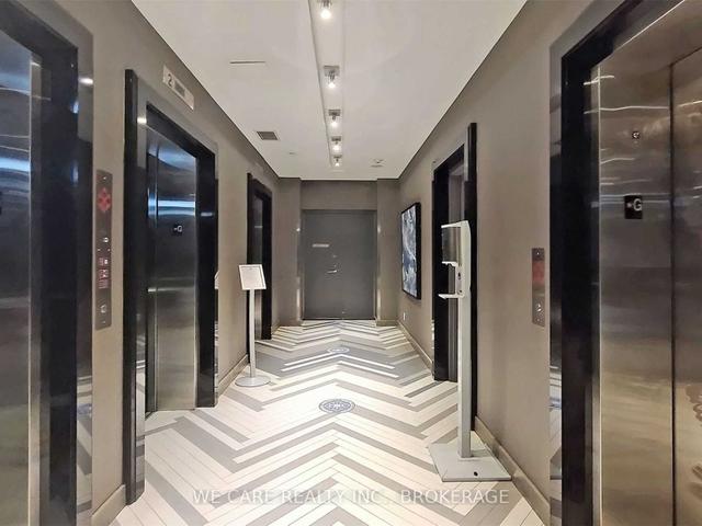 3008 - 65 St Mary St