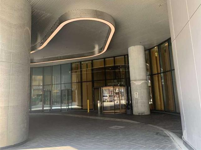 3510 - 11 Wellesley St W