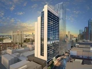 Parking - 330 Richmond St W