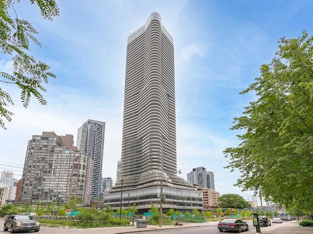 2105 - 11 Wellesley St W