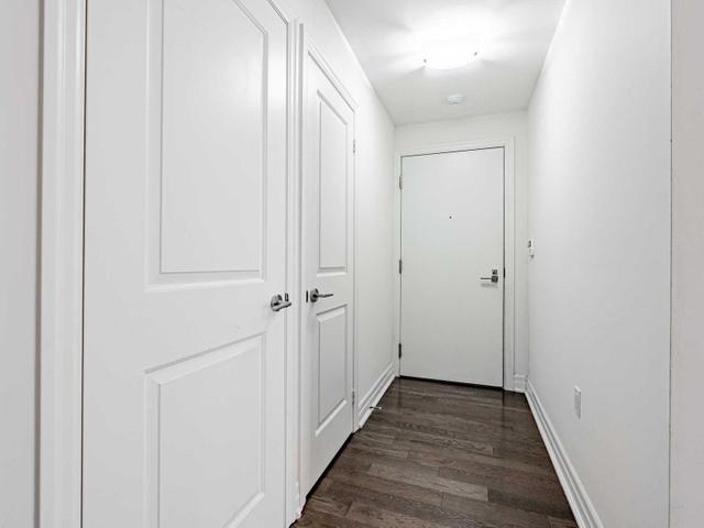 3212 - 8 The Esplanade Ave