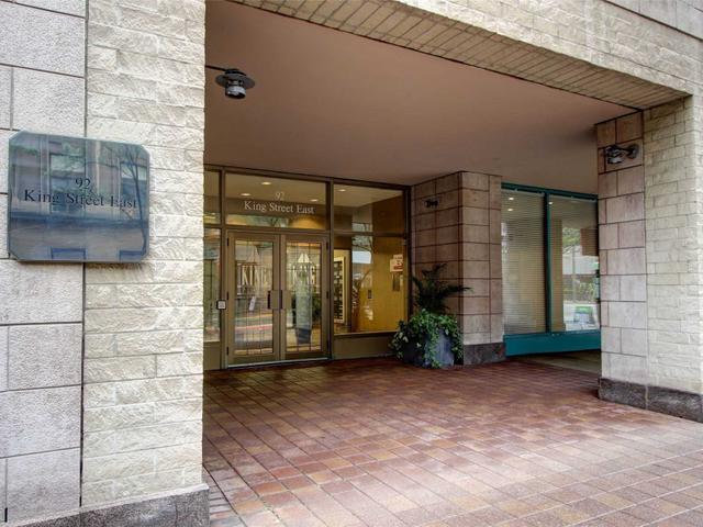 606 - 92 King St E